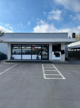 Foto - Kleines Büro mit 2 Parkplätzen, sep. Toilette und guter Anbindung