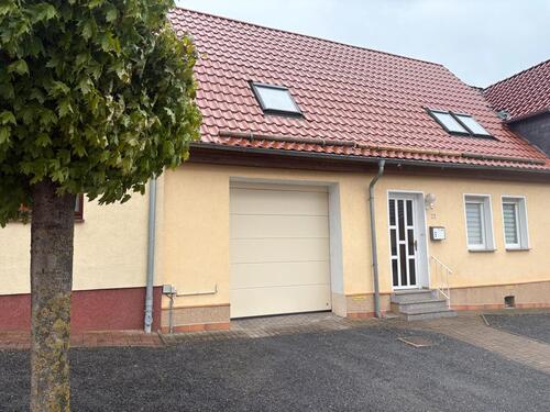 Foto - Wohnung im EFH, Reihenhaus - 550,00&nbsp;EUR Kaltmiete, ca.&nbsp; 80,00&nbsp;m&sup2;