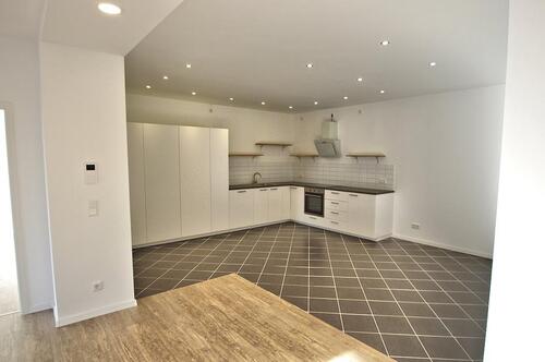 Foto - Moderne, großzügige 2-Zimmer-Wohnung mit Stellplatz - Creidlitz