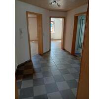 Helle, geräumige Dachgeschosswohnung mit 78 qm in Reichenbach