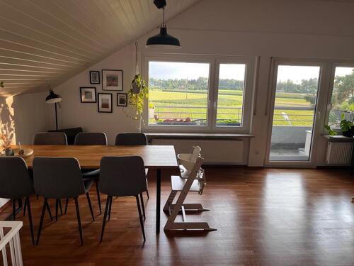 Foto - 3.5 Zimmer Wohnung, See & Bergsicht, 2 Stellplätze, EBK, Keller