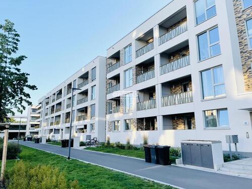 Foto - antaris Immobilien GmbH ** Charmante 3-Raum-Wohnung mit Tageslichtbad und Balkon **