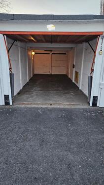 Foto - Große Garage mit Strom u.Waschplatz 6.40m X 2.30m