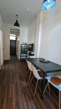 Foto - Möblierte 2 Zimmer Wohnung + Küche + Balkon