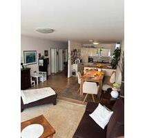 Helle zwei Zimmerwohnung mit 86 m². Zentrum- und Rheinnähe - Bonn Auerberg