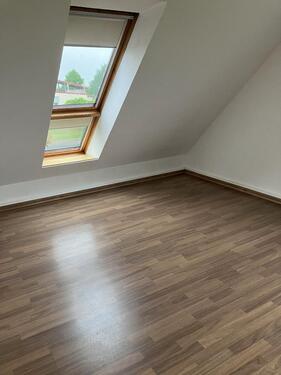 Foto - Vermiete 2-Raum Dachgeschosswohnung im Gewerbegebiet Woldegk