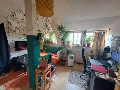 Foto - 2 Zimmer Dachgeschoßwohnung zum Kaufen in Hockenheim