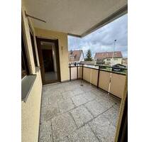 Ruhig wohnen, viel Platz genießen 4,5-Zimmer-Wohnung mit großer Terrasse - Waiblingen Bittenfeld