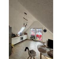 Helle 2-Zimmer Wohnung mit Balkon - Neuffen