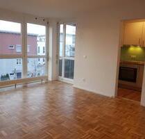 Elegante, lichtdurchflutete Ein-Zimmer-Wohnung (ZKB 35qm) - Straubing