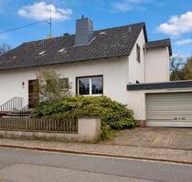 Einfamilienhaus mit großem Garten, Kamin & hohem Ausbaupotenzial - Wennigsen (Deister)