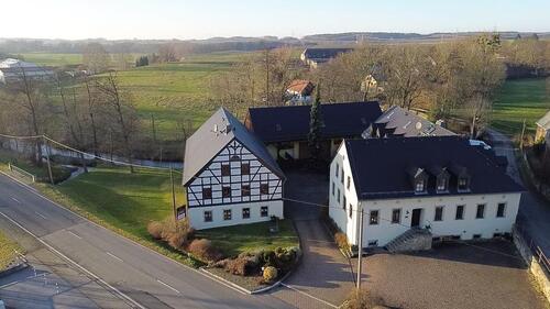 Foto - Wohnen im DG - 525,00&nbsp;EUR Kaltmiete, ca.&nbsp; 52,00&nbsp;m&sup2;