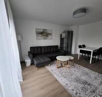 Möblierte 2-Zimmer-Wohnung mit Balkon und Klimaanlage - Pirmasens