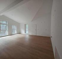 Penthouse Wohnung mit Süd-Dachterrasse,Aufzug und nachhaltigem Energiekonzept- Erstbezug im neugebauten Dachgeschoss. - Ilmenau