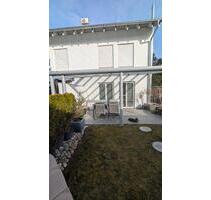 Reihenendhaus im Stadtzentrum – Nähe See mit Garten & Sauna - Villingen-Schwenningen