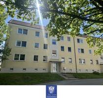 Gemütliche Wohnung mit großem Balkon, Tageslichtbad und separater Küche! - Dorfhain