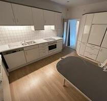 Erstbezug nach Sanierung !Helle 3-Zimmer Wohnung mit großer Küche - Bruchhausen-Vilsen