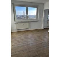 Kleine feine 2-Raum-Wohnung! - 280,00&nbsp;EUR Kaltmiete, ca.&nbsp; 41,73&nbsp;m&sup2; in Halle (Saale) (PLZ: 06132) Silberhöhe
