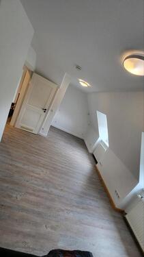 Foto - 40 m2, 1 Zimmer, große Küche, Bad, Flur