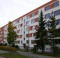 seniorengerechte 2-Zimmerwohnung mit Fahrstuhl und Balkon - Parchim