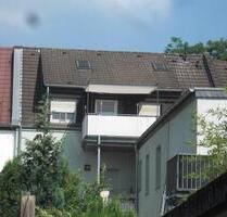 Schöne 3-Raumwohnung mit großem Balkon zum Garten - Krefeld Gellep-Stratum