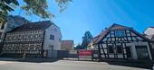 Foto - Grundstück mit Wohnhäusern, Garagen, Werkstatt und Nebengebäuden