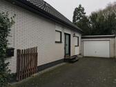 Foto - Einfamilienhaus zu vermieten - 980,00 EUR Kaltmiete, ca.  144,00 m²