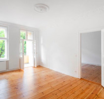 Ab sofort: Helle 5-Zimmer-Altbauwohnung für 2 Jahre befrist - Berlin Reinickendorf