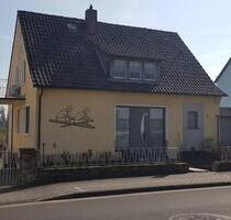 freistehendes Einfamilienhaus, OHNE MAKLER, von Privat - Flörsheim am Main