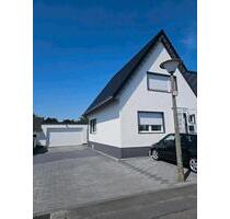 Schönes Einfamilienhaus mit Garage und Garten in ruhiger Lage - Erftstadt