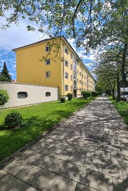 Foto - Helle 3,5-Zimmer Wohnung im 3. OG mit Balkon in Obersendling