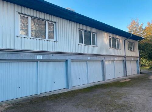 Foto - Garage zu vermieten, östlich. Gartenstadt