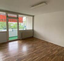 Helle 4-Zimmer Wohnung mit Balkon und Stellplatz - Ludwigshafen am Rhein Ludwigshafen-Hemshof