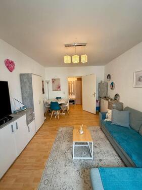 Foto - 2-Zimmer-Wohnung mit Einbauküche & Garage