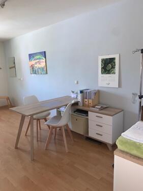 Foto - Praxisraum für Heilpraktiker - 190,00 EUR Kaltmiete, ca.  17,00 m²