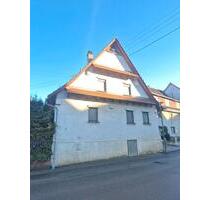 Einfamilienhaus mit Garten und Scheune- renovierungsbedürftig - Burladingen