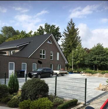 Foto - Vier-Parteien Haus - 1.200.000,00 EUR Kaufpreis,