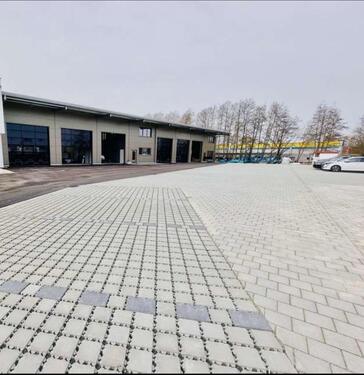 Foto - Gewerbehalle zu vielseitigen Nutzung an der B300
