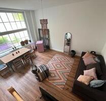 Ruhiges Hinterhaus mit privater Terrasse voll möbliert - Wiesbaden