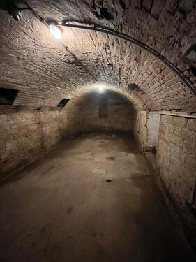 Foto - Tiefkeller als Proberaum, Werkstatt oder Aufenthaltsraum