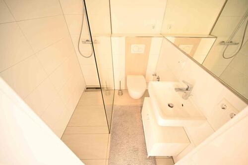 Foto - Schöne, helle, neuwertige 3-Zi-Whg, luxuriöse Innenausstattung