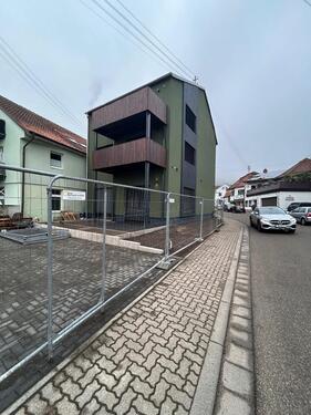 Foto - Hambach an der Weinstraße - 1.250,00&nbsp;EUR Kaltmiete, ca.&nbsp; 100,00&nbsp;m&sup2;