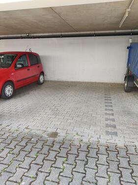 Foto - Überdachten Stellplatz Edith-Stein-Str. Friedrich Fröbel-Str.