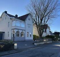 Haus zur Miete - 2.730,00&nbsp;EUR Kaltmiete, ca.&nbsp; 210,00&nbsp;m&sup2; in Flintbek (PLZ: 24220)