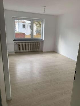 Foto - 3 Zimmer Erdgeschoßwohnung zur Miete in Wilhelmshaven