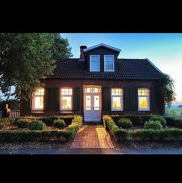 Foto - Pfingsten noch nichts vor? Last-Minute-Rabatt nutzen!!! Ferienhaus Ostfriesland ***Altes Kapitänshaus*** Exklusiv, für bis zu 8 Pers. u. Hunden, Ostfriesland von der schönsten Seite entdecken !