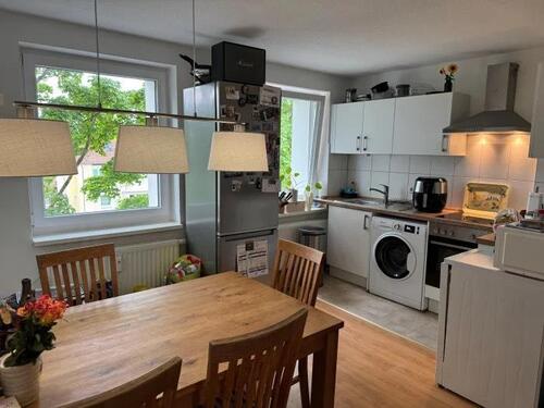 Foto - Helle 2-Zimmer-Wohnung mit Balkon inkl. Keller