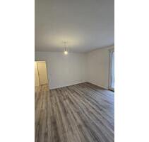 Komplett sanierte 4 Zimmer Wohnung mit Balkon in Gelsenkirchen zu vermieten