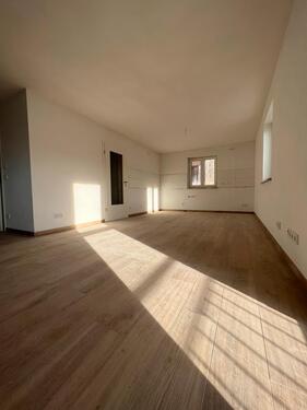 Foto - Etagenwohnung in Brunnthal zur Miete