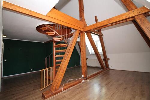 Foto - 83-m² - 3 Zimmer 3 Raum -Maisonette-Wohnung im DG K24